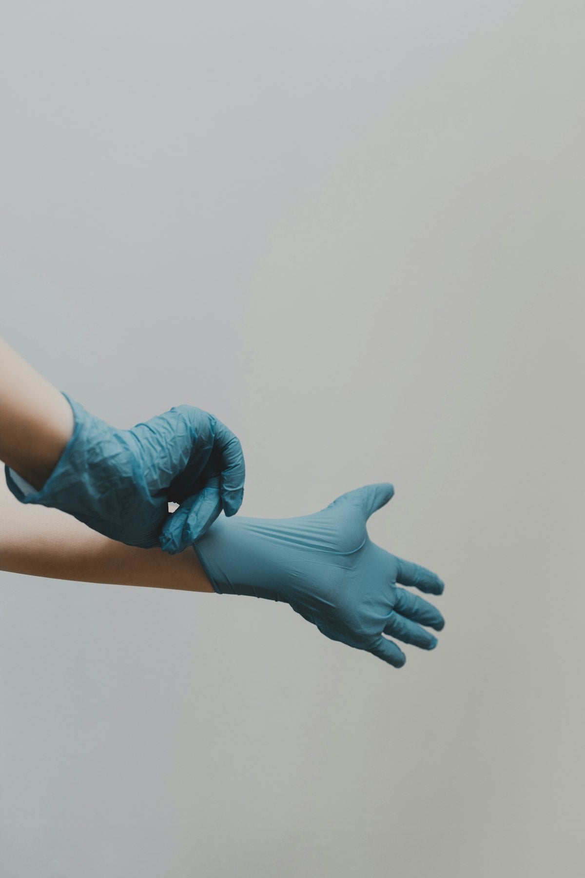 Vinyl Disposable Gloves Clear Powder-Free - Box of 100